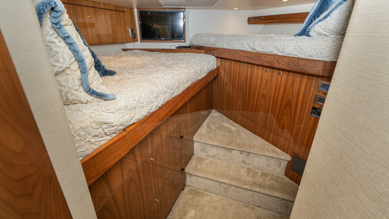 Guest Cabin with Twin Berths