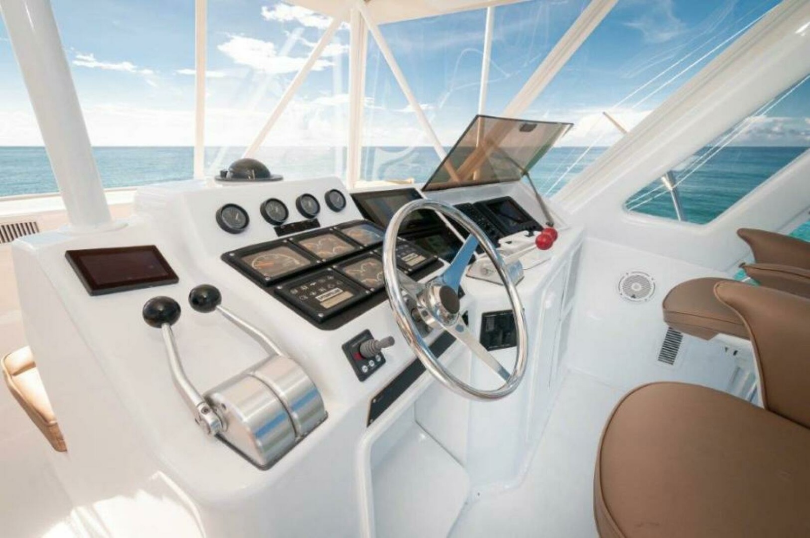 1998 Ocean Yachts 48 Super Sport Helm 3