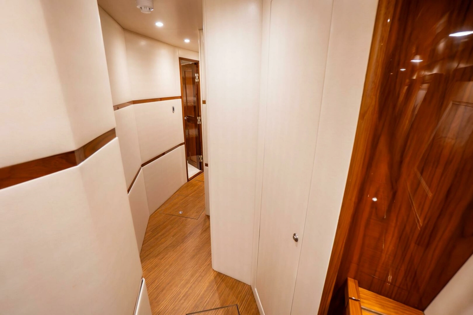 2021 72 Viking EB Our Trade Companionway (3)