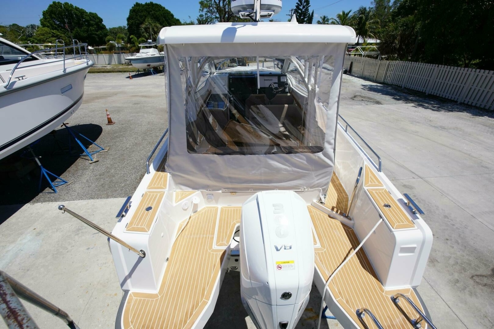 Nimbus Weekender 9 Aft Deck