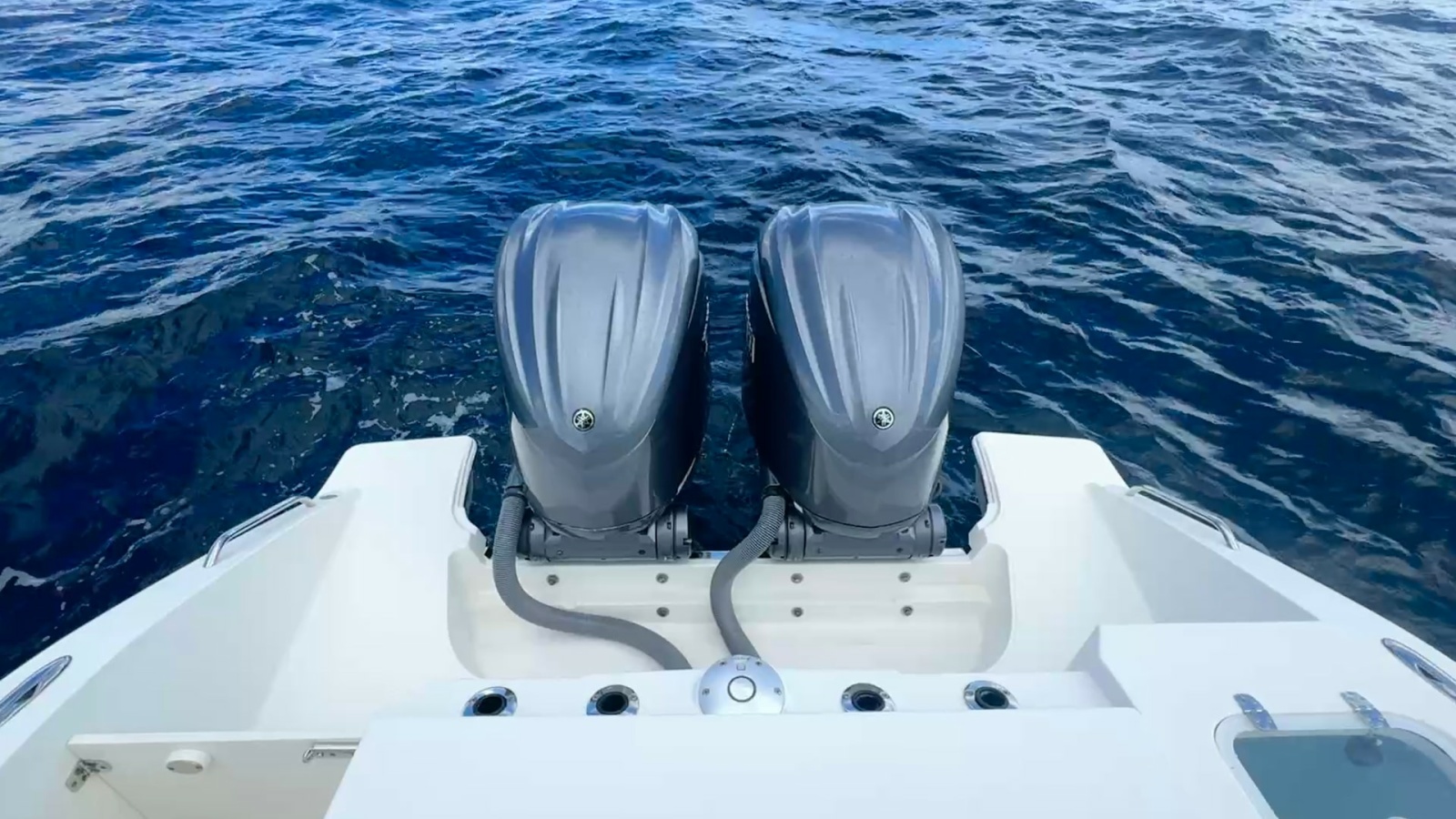 2022 Pursuit S288-