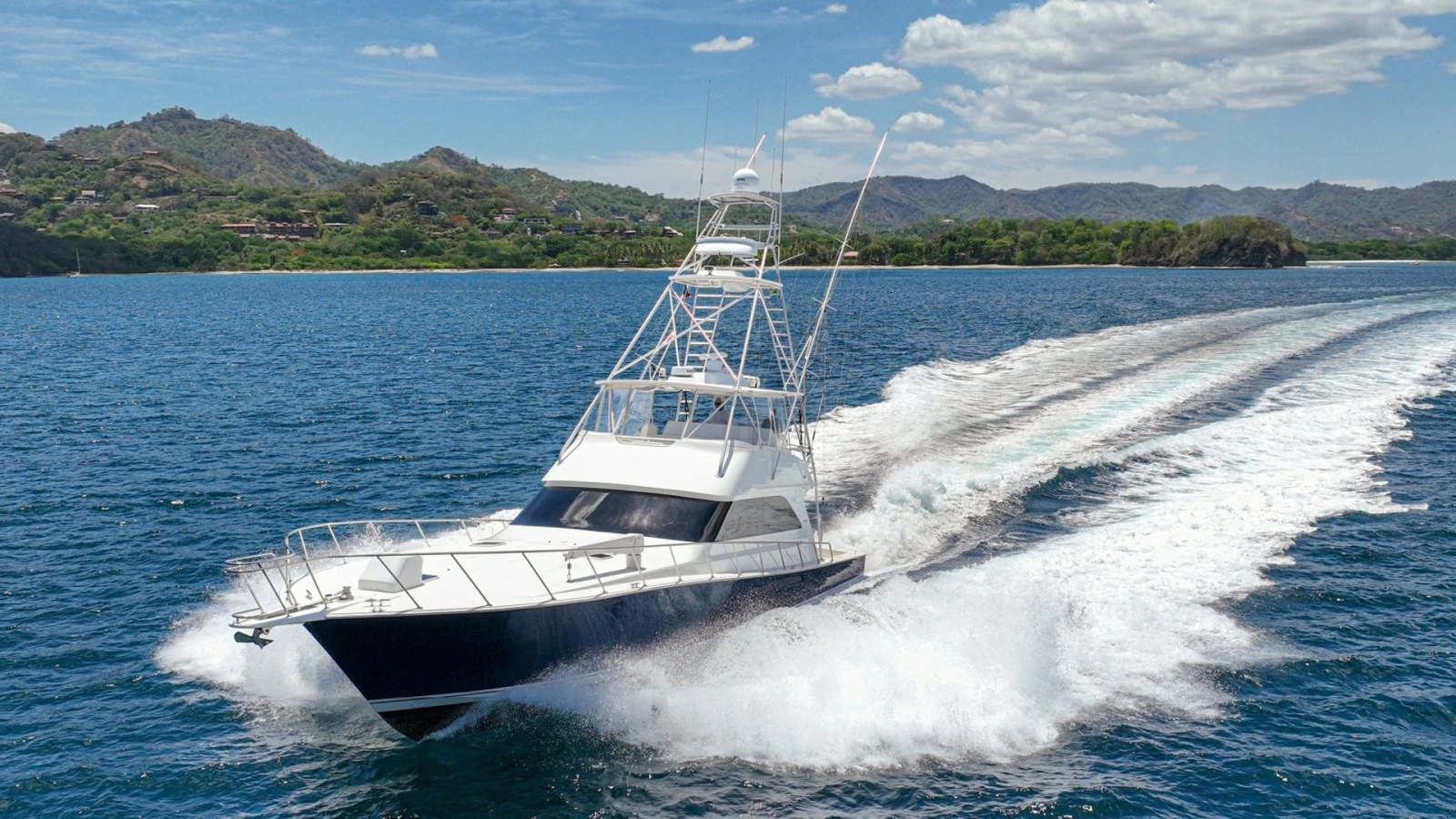 Viking 61 Convertible Cruising