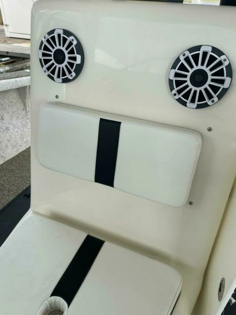 1997 Custom 31 Center Console Pullin Drag