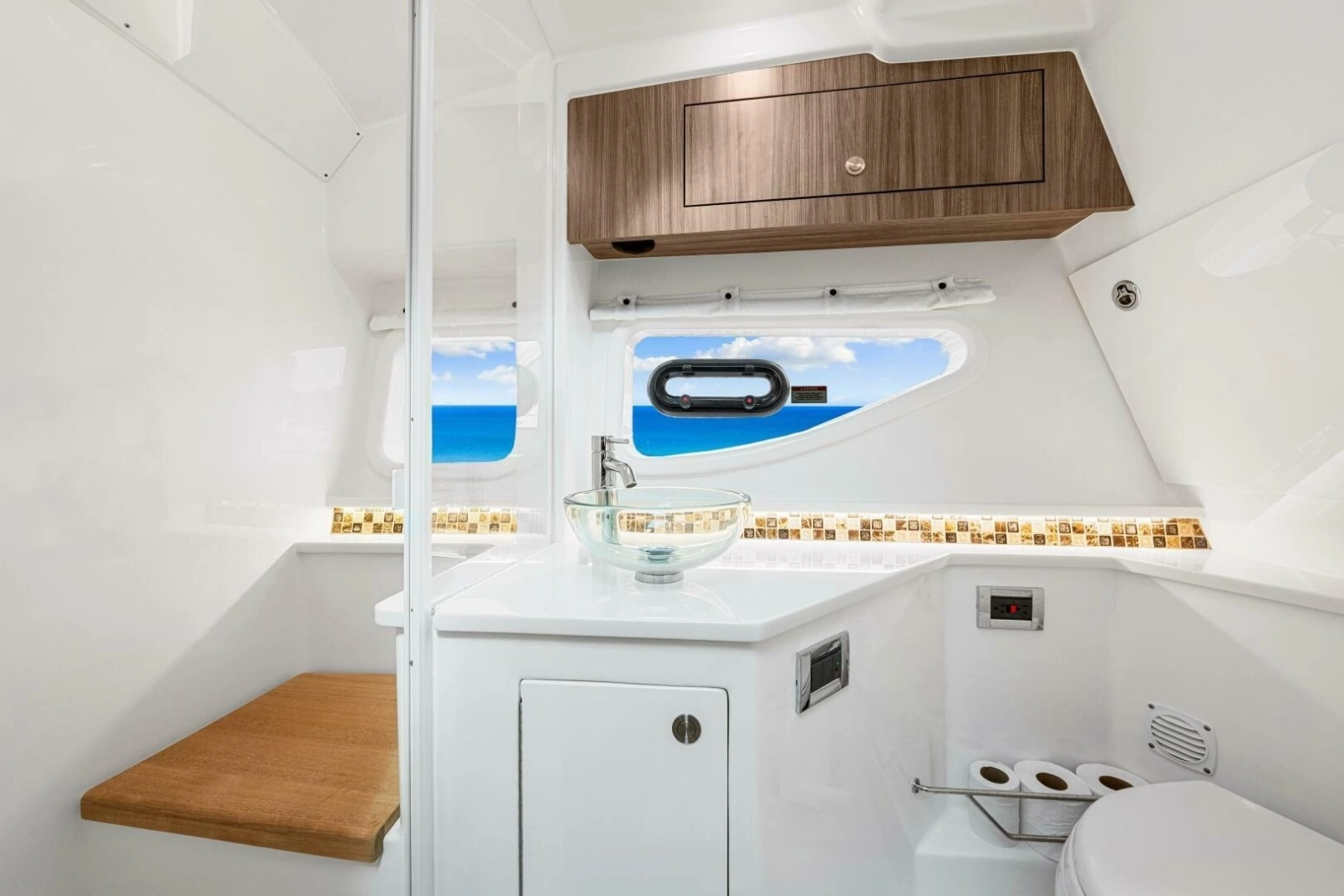 2022 Sea Ray 370 OB 