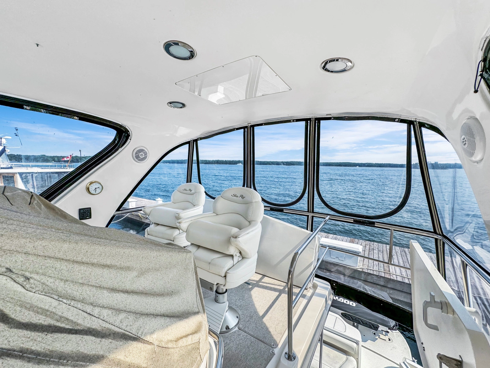 2003 Sea Ray 480 Sedan Bridge