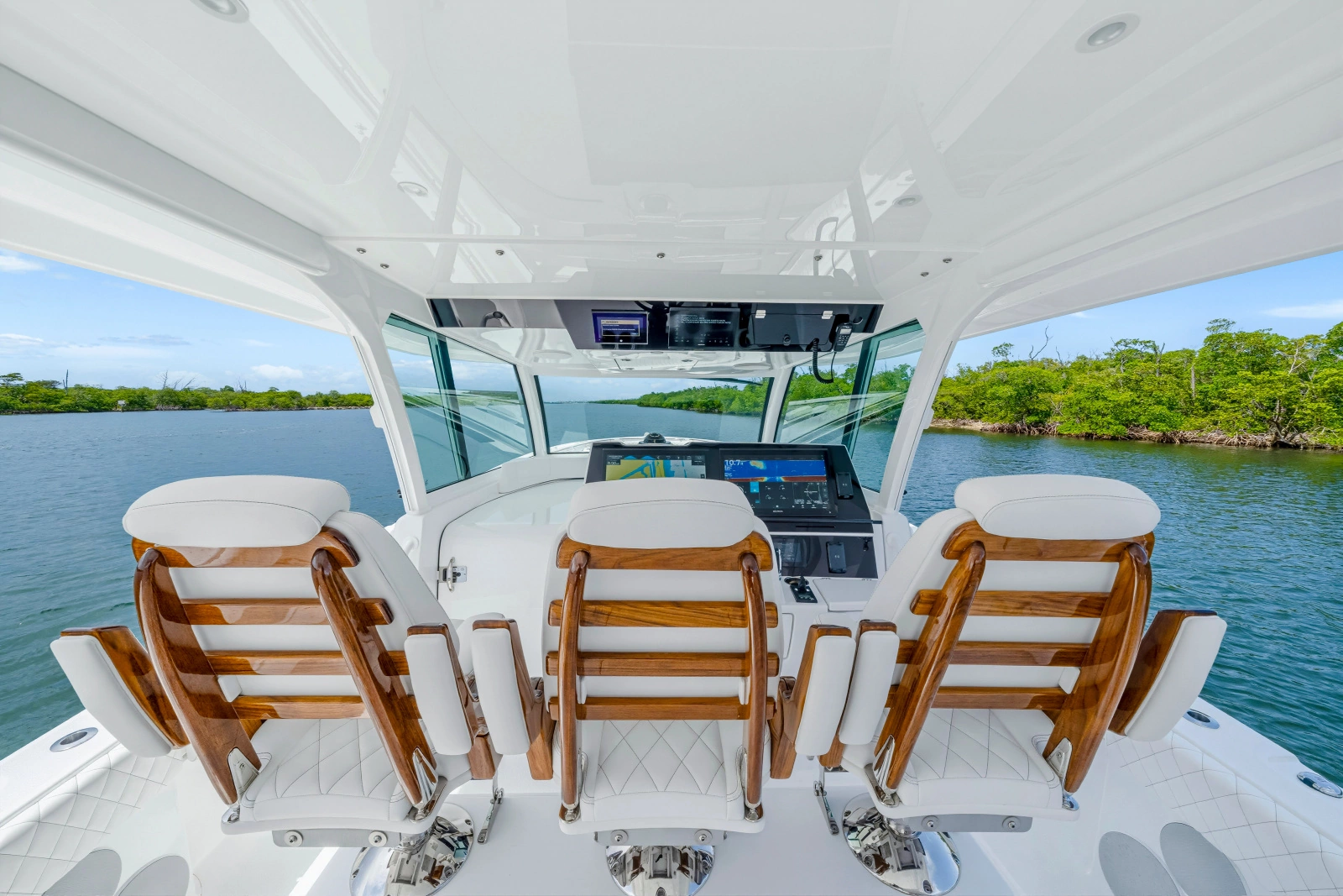 56 Suenos GIX 56ft HCB Yacht For Sale