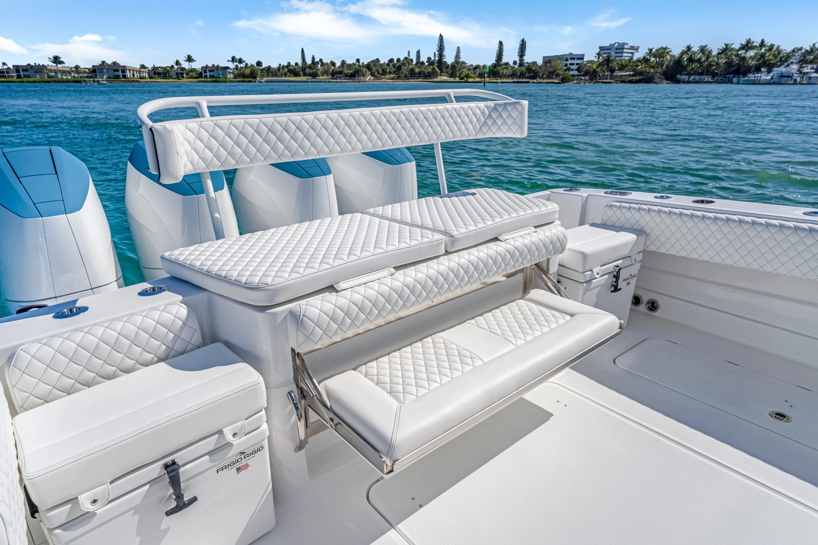 42ft HCB Yacht For Sale