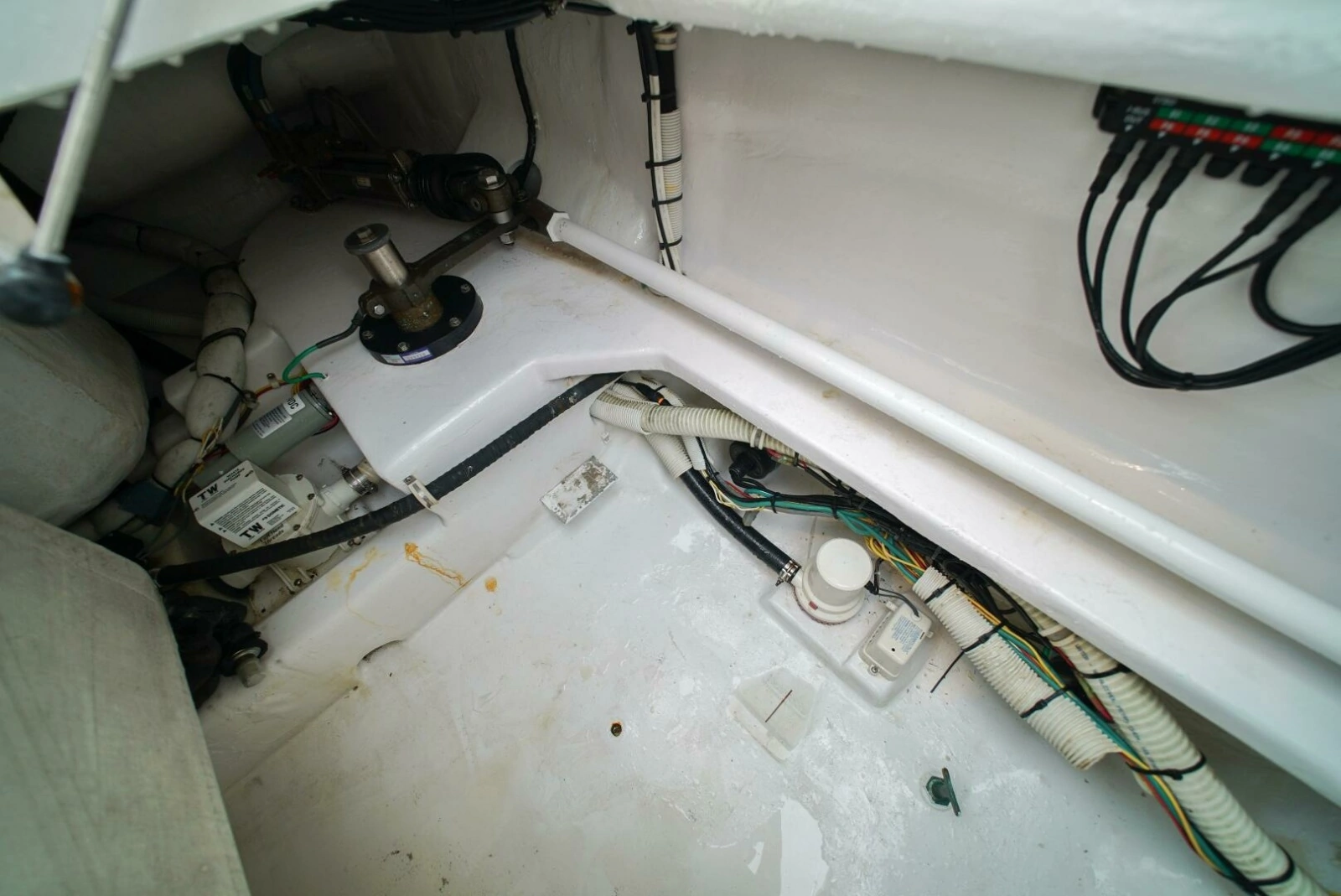 2007 Viking 45 Convertible Bad Habits