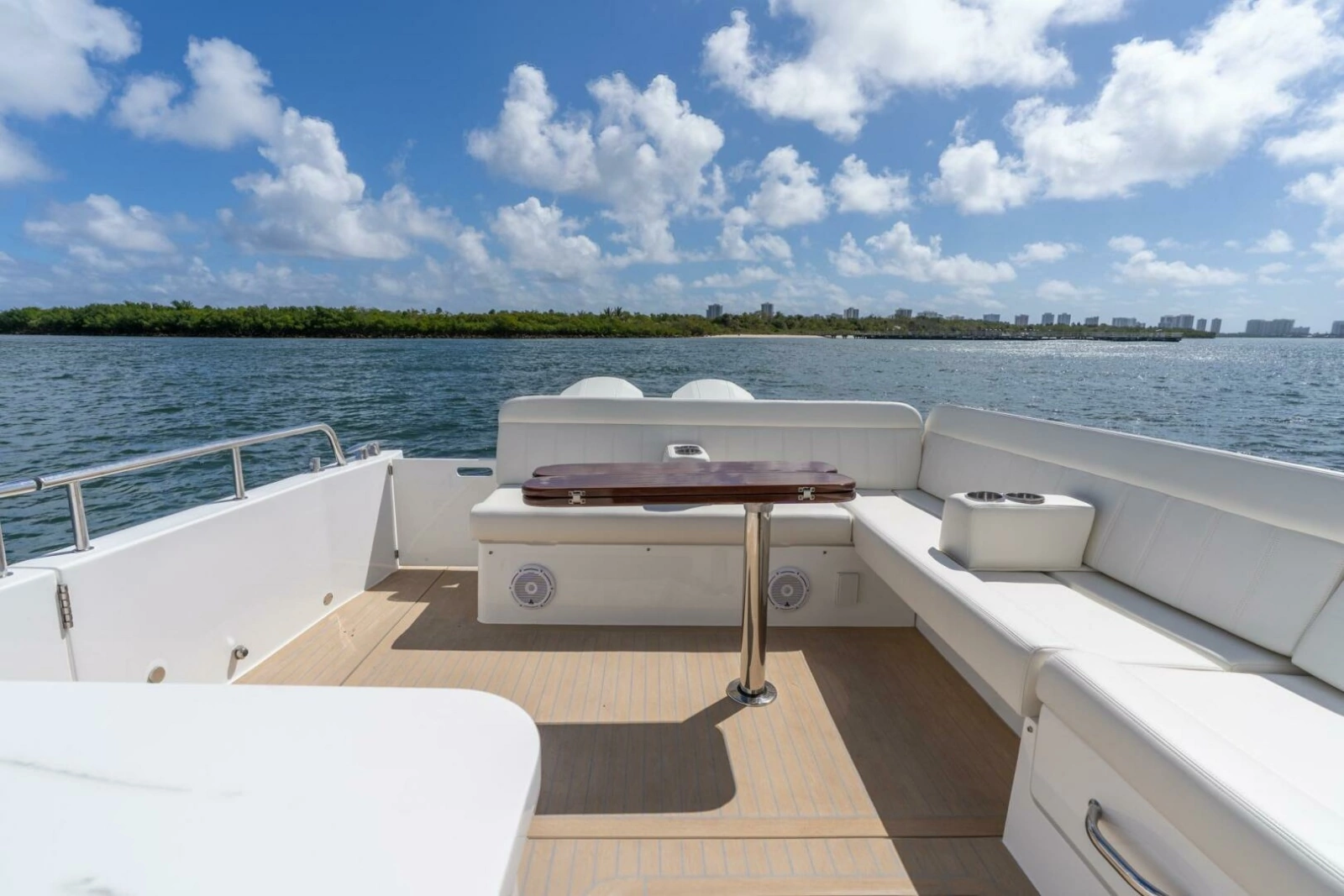 MJM 47X 47-003 -Aft Deck