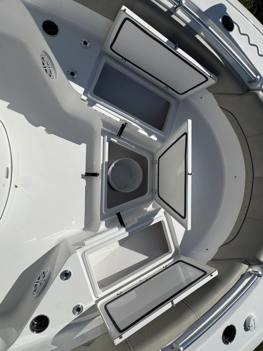 2022 Sportsman 231 Heritage Center Console