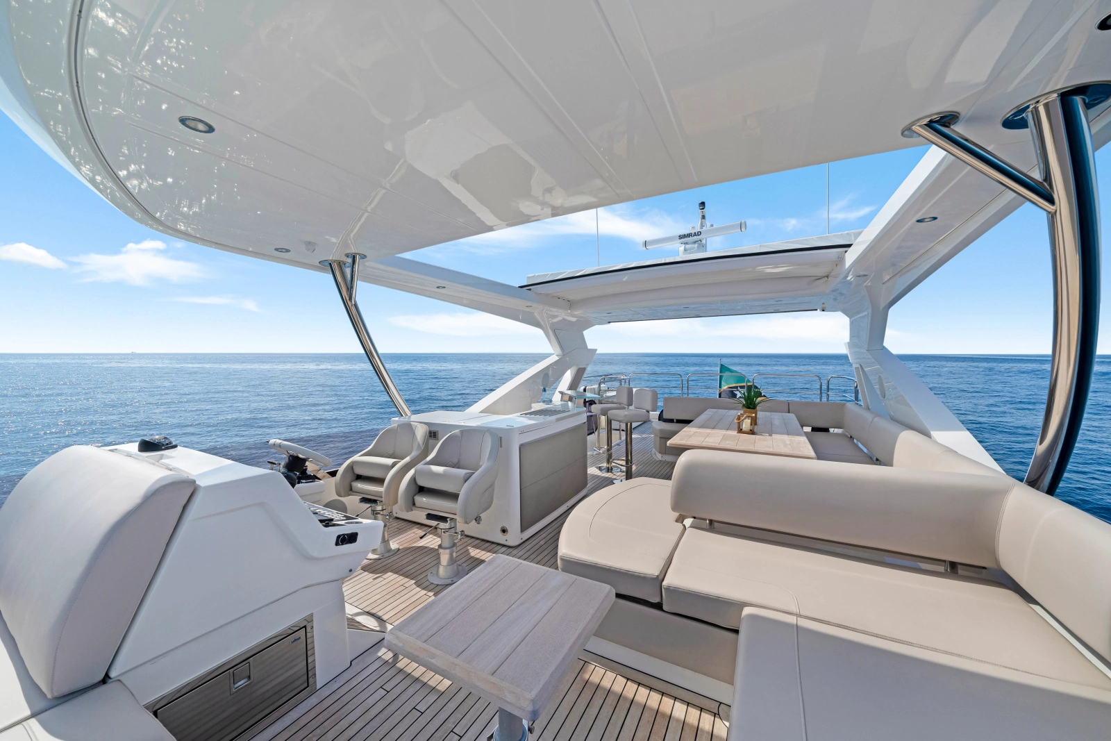 2020 Sunseeker 76 Yacht