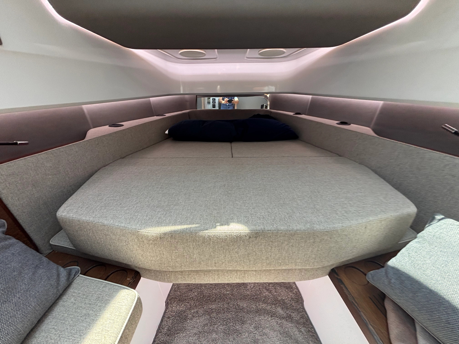 2022 Axopar 45 XC Cross Cabin