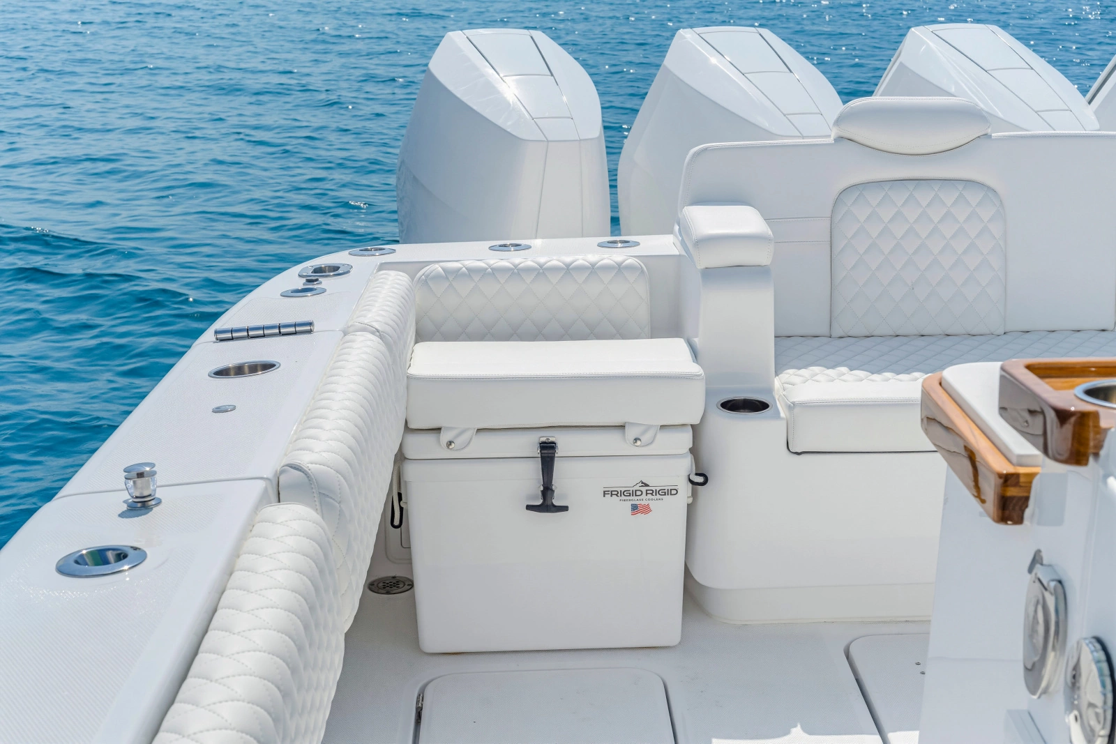 42ft HCB Yacht For Sale