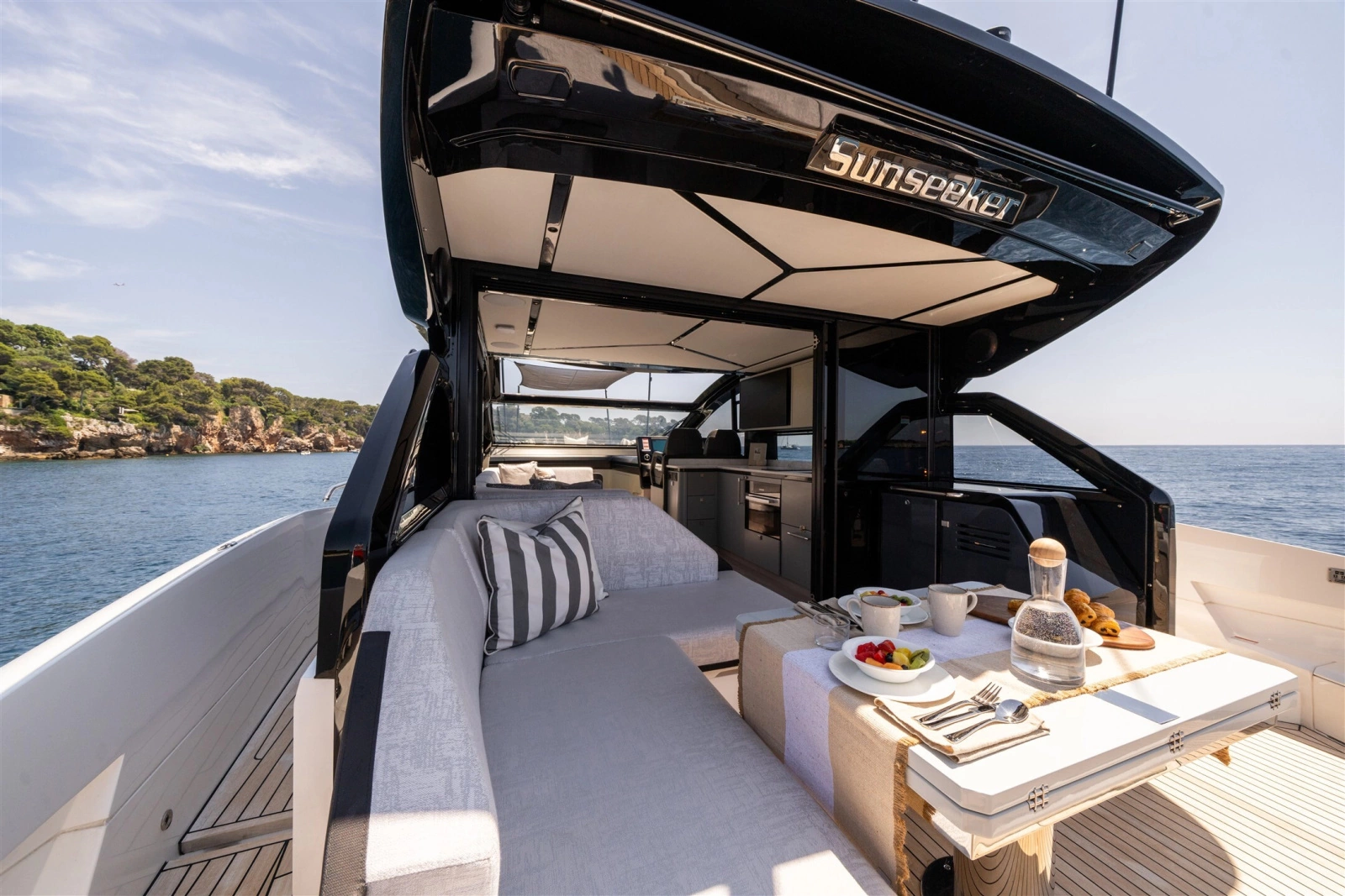 PREDATOR 55 55ft Sunseeker Yacht For Sale