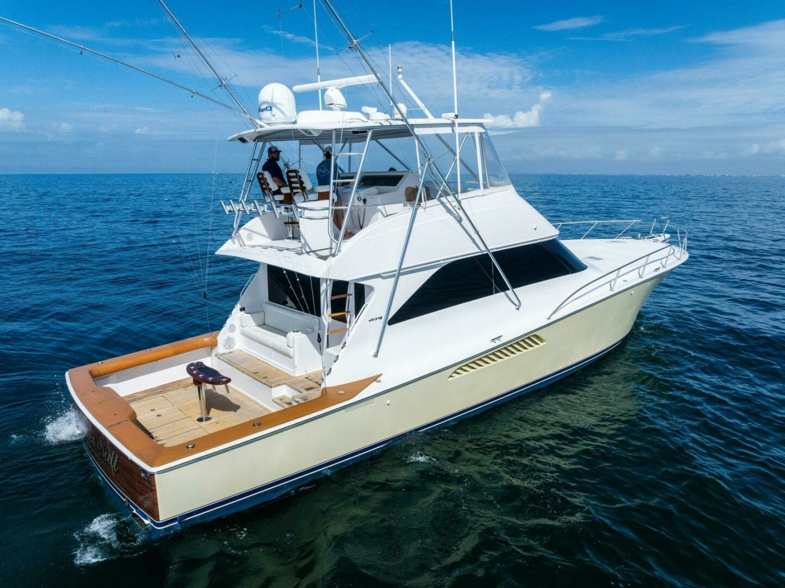 56' 2006 Viking 56 Convertible