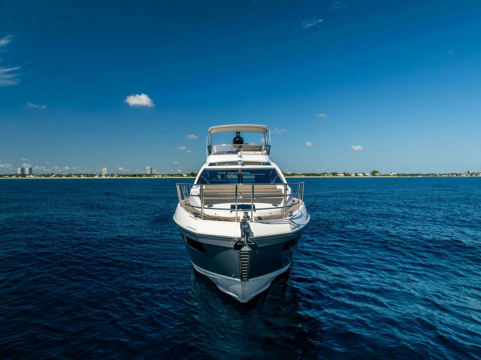 Azimut 60 - Azure - Profile