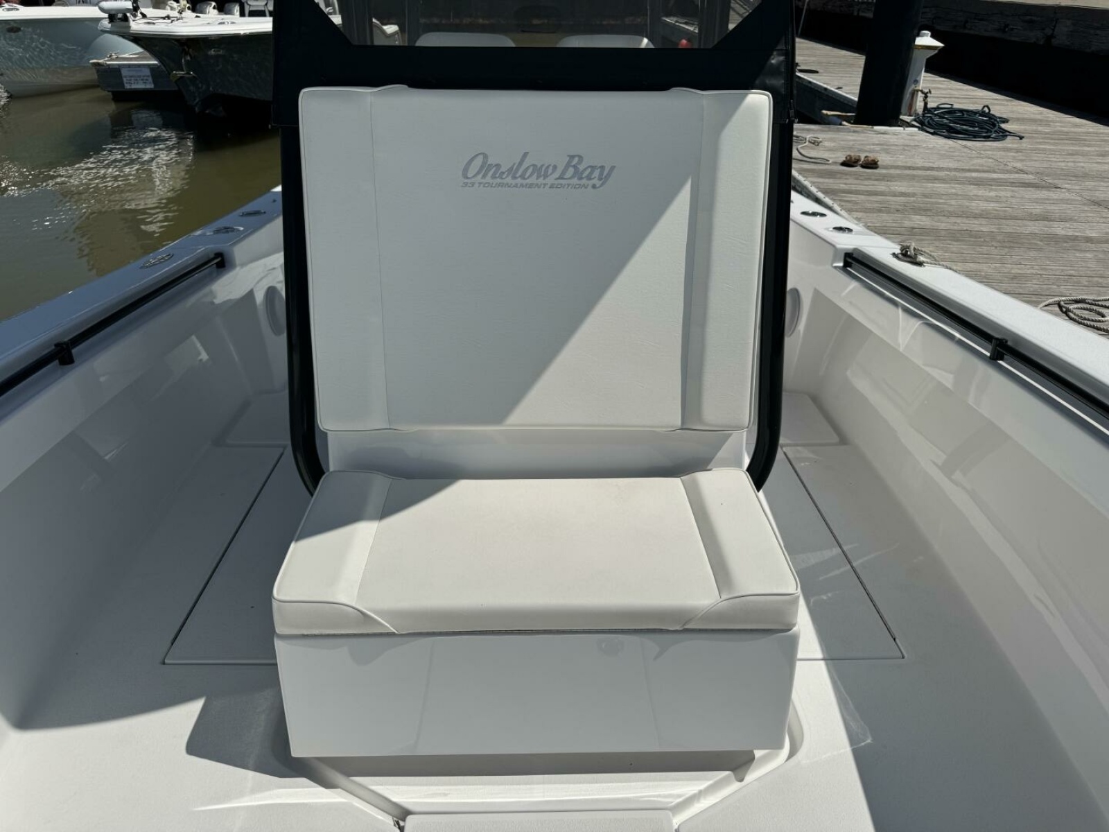 33' 2022 Onslow Bay 33 TE