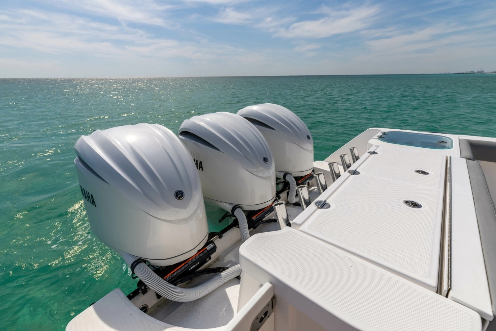 2023 Everglades 365 CC-