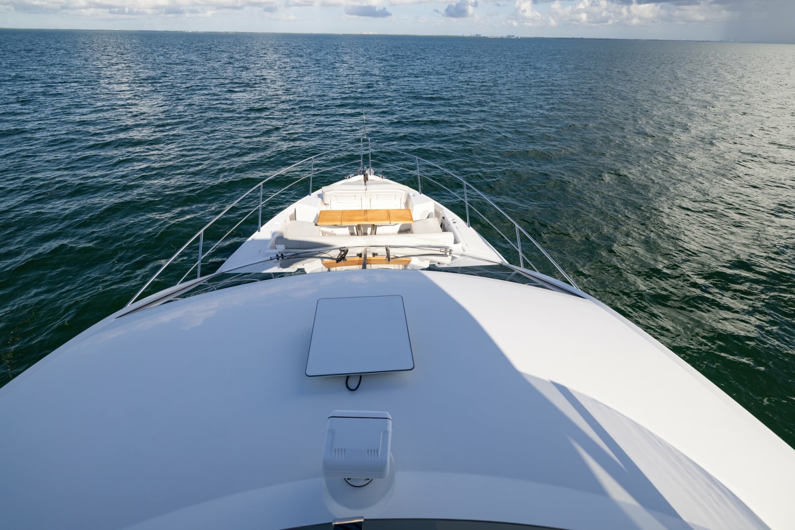 2022 Sunseeker Manhattan 68