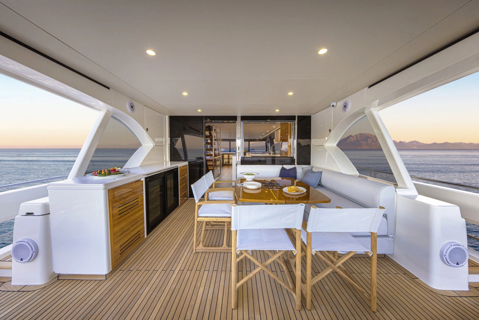 78 Motor Yacht 78ft Riviera Yacht For Sale