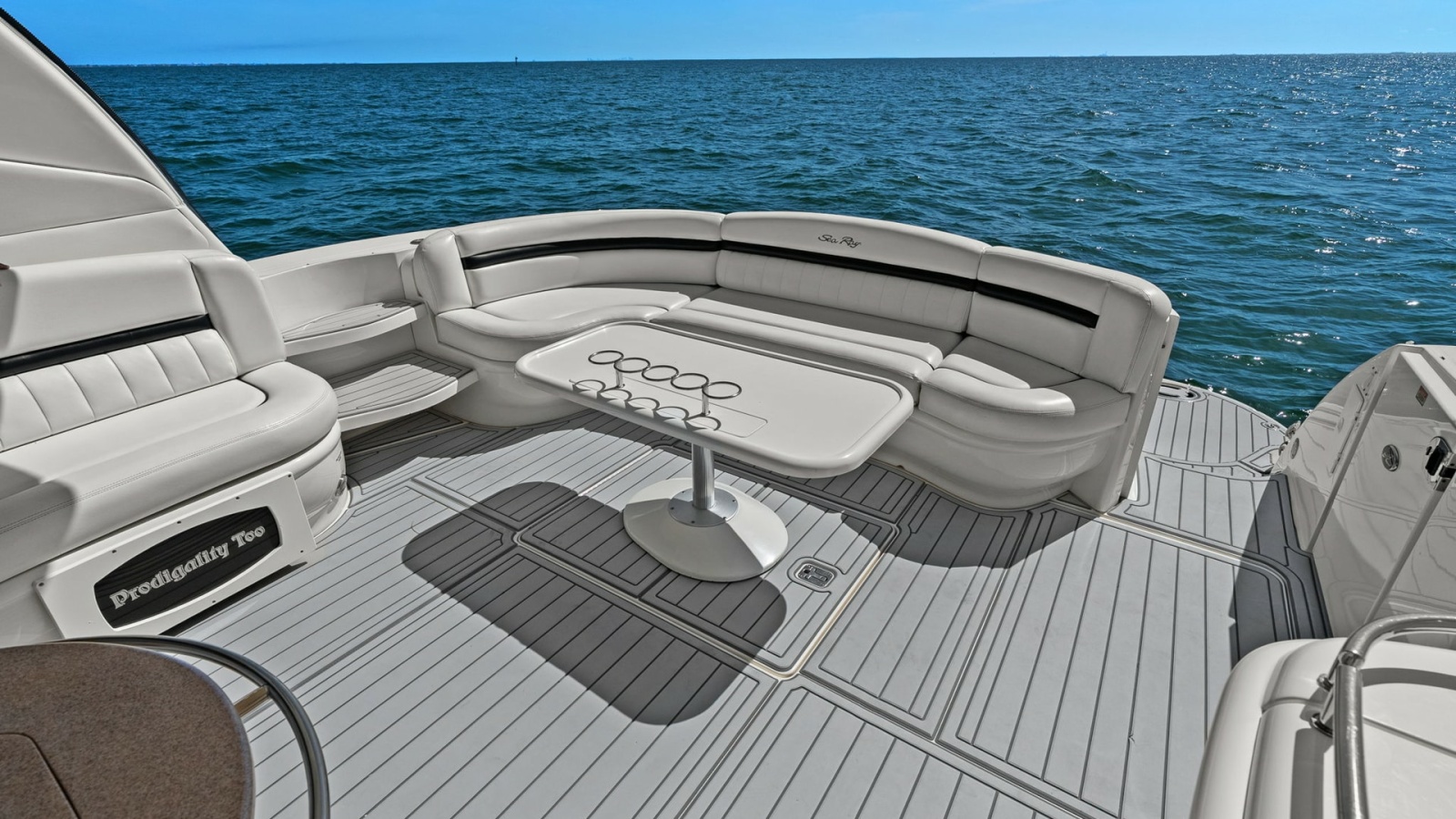 2005 Sea Ray Sundancer 500