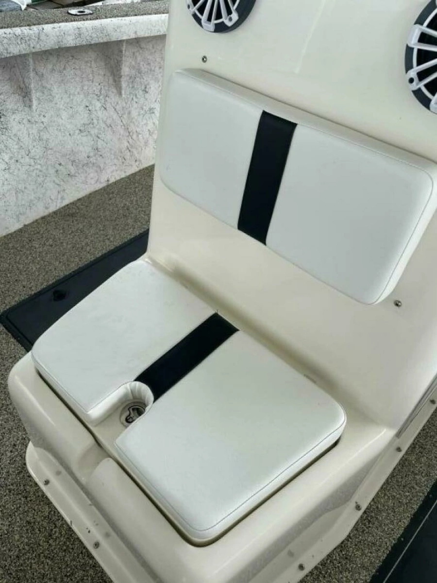 1997 Custom 31 Center Console Pullin Drag