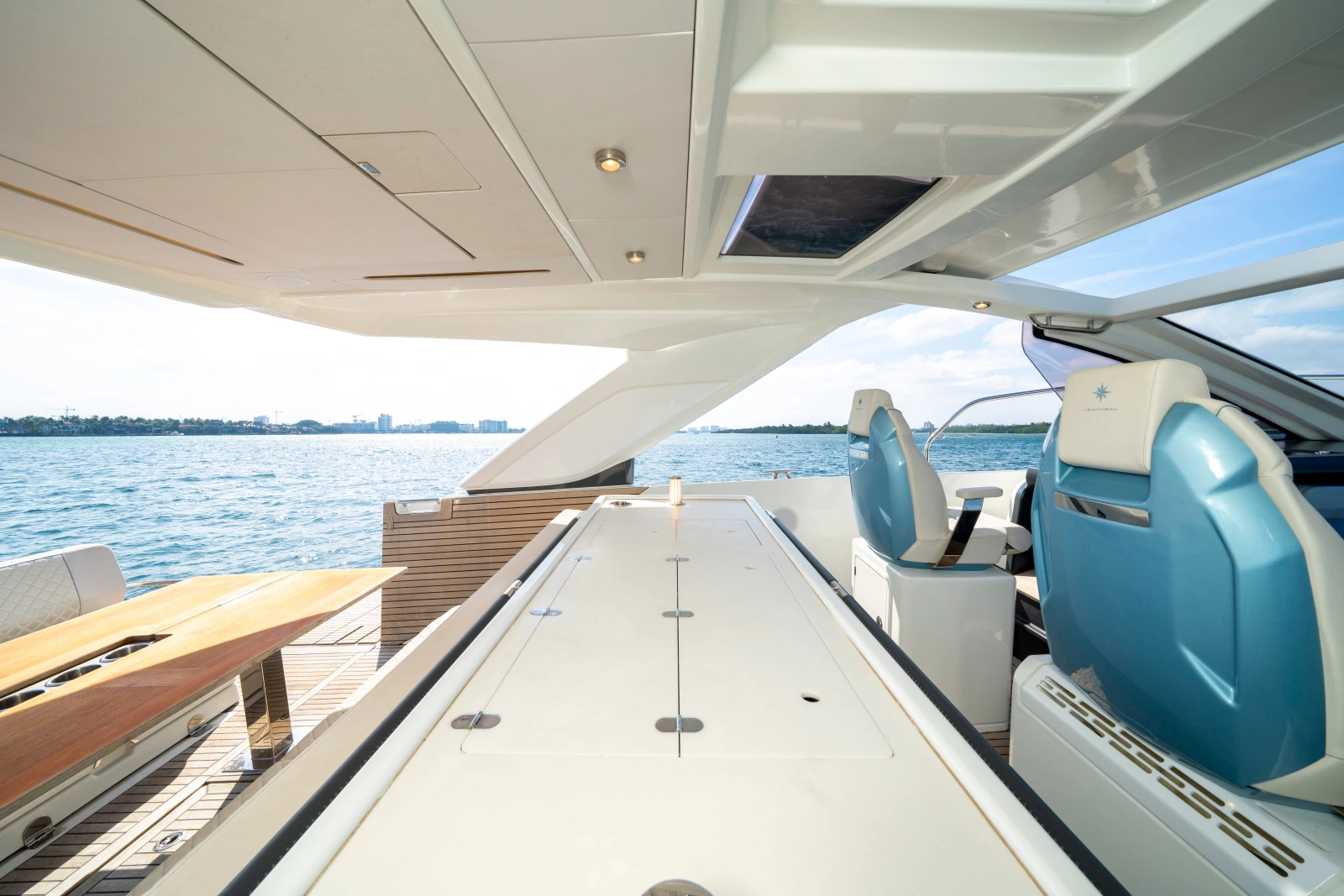 2024 Jeanneau DB/43 OB