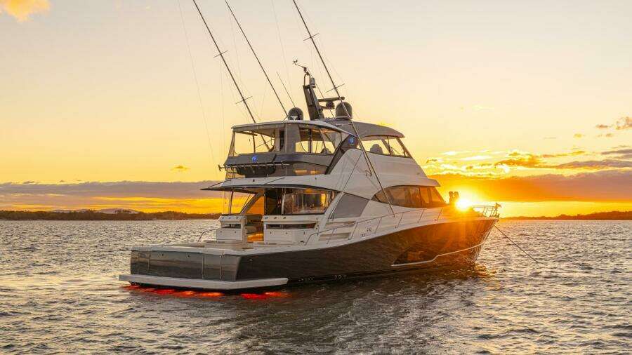 011 Riviera 72 SMY SII Anchored