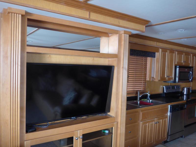2008 Houseboat Lakeview 72 x 16 - Photo 12