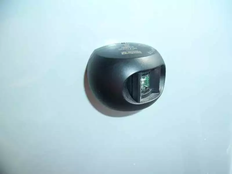 NEW LED NAV LIGHT