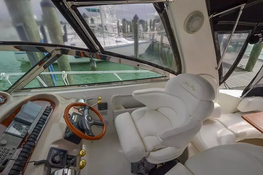 2000 Sea Ray 380 Sundancer-39.jpg