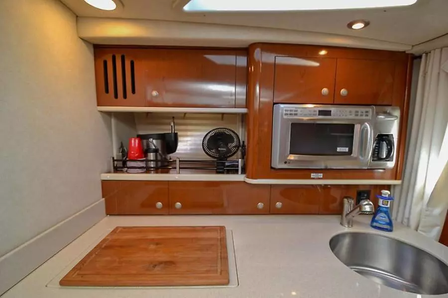 2008 Sea Ray 330 Sundancer-18.jpg