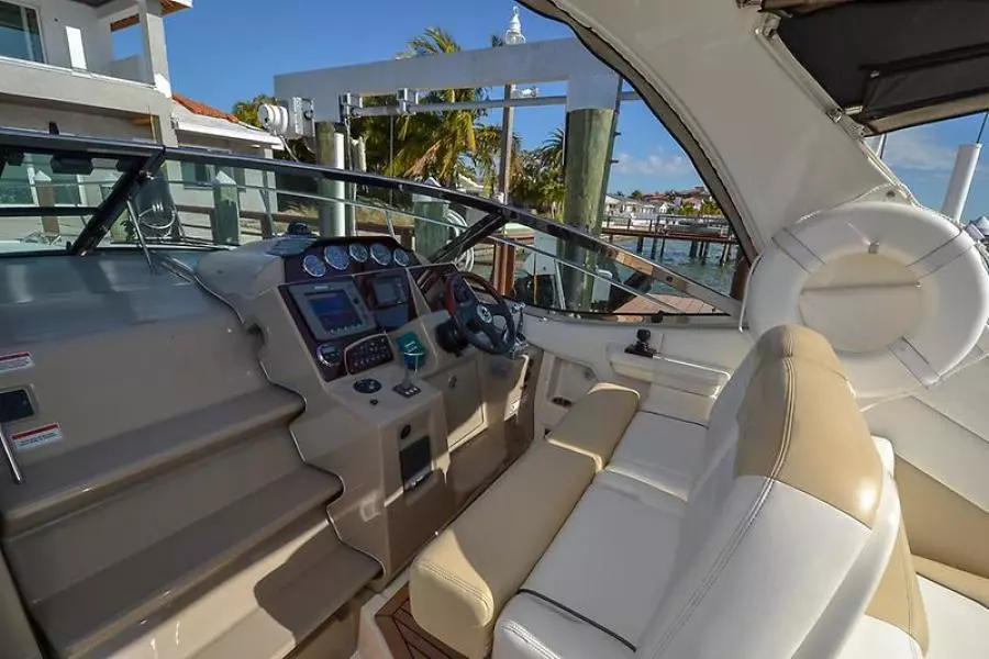2008 Sea Ray 330 Sundancer-10.jpg