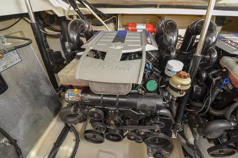 2008 Sea Ray 330 Sundancer-39.jpg