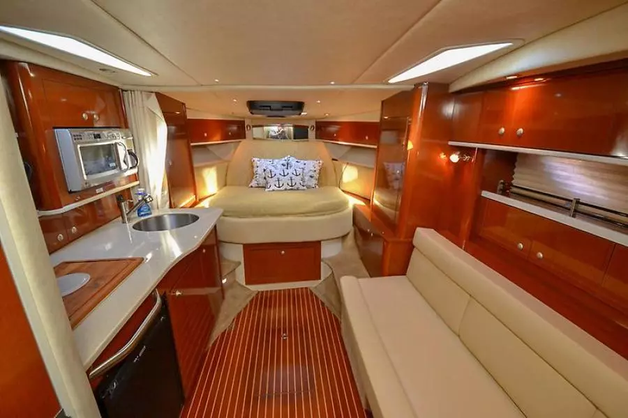 2008 Sea Ray 330 Sundancer-15.jpg