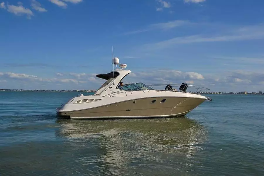 2008 Sea Ray 330 DA Profile-12.jpg