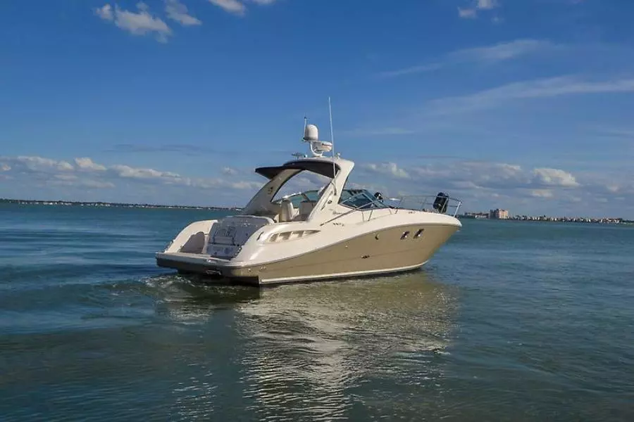 2008 Sea Ray 330 DA Profile-9.jpg