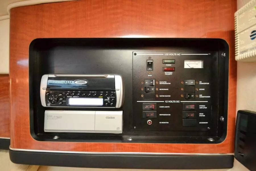 2004 Sea Ray 290 Sun Sport