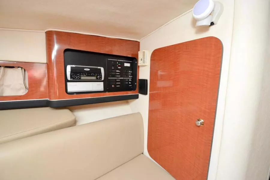 2004 Sea Ray 290 Sun Sport