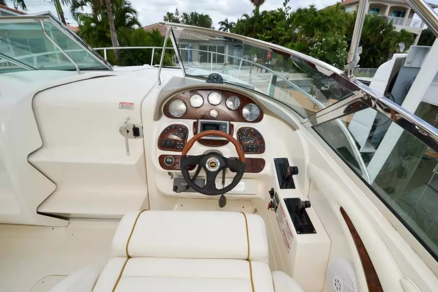 2003 Sea Ray 290 Sun Sport