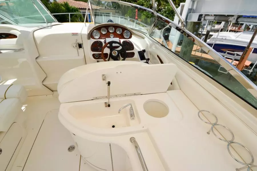 2003 Sea Ray 290 Sun Sport