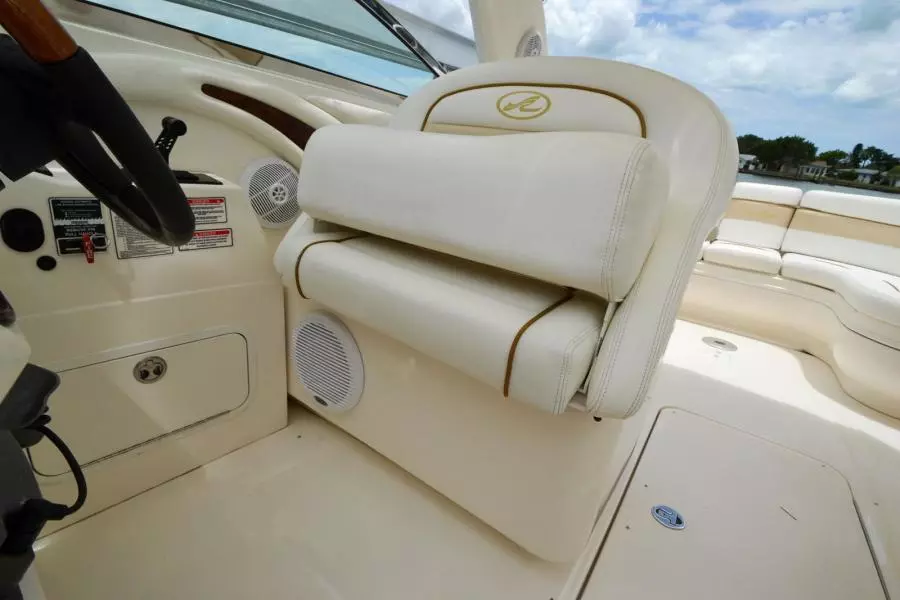 2003 Sea Ray 290 Sun Sport
