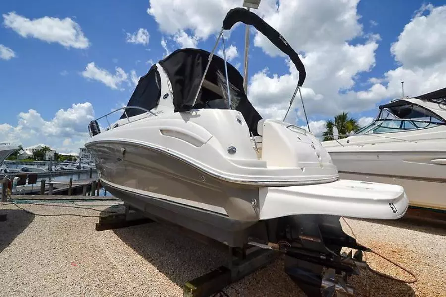2006 Sea Ray 300 Sundancer-2-2.jpg