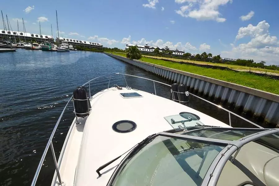 2006 Sea Ray 300 Sundancer-24-2.jpg