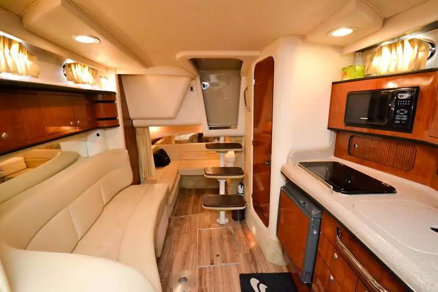 2006 Sea Ray 300 Sundancer-46-2.jpg