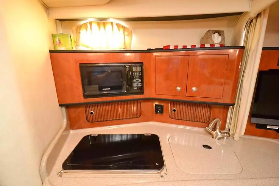 2006 Sea Ray 300 Sundancer-42-2.jpg