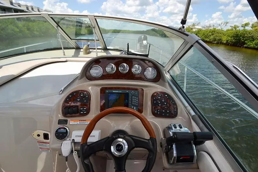 2006 Sea Ray 300 Sundancer-34-2.jpg