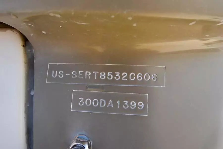 2006 Sea Ray 300 Sundancer-4-2.jpg