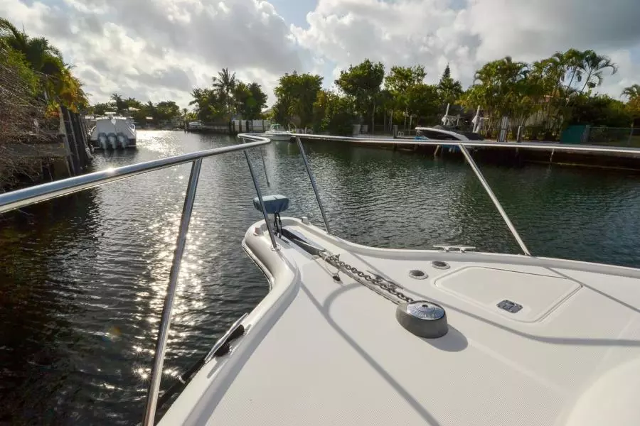 2001 Tiara Yachts 3500 Open