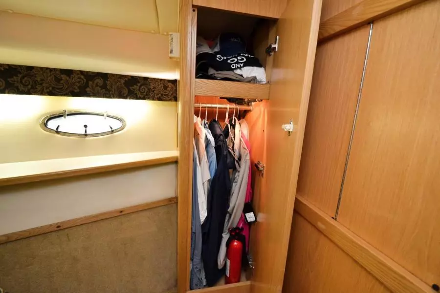 2001 Tiara Yachts 3500 Open